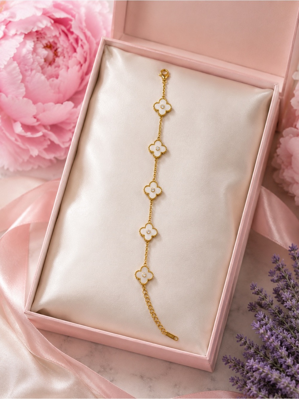 Gold & White Clover Bracelet 5 Flower Crystal Detail Adjustable
